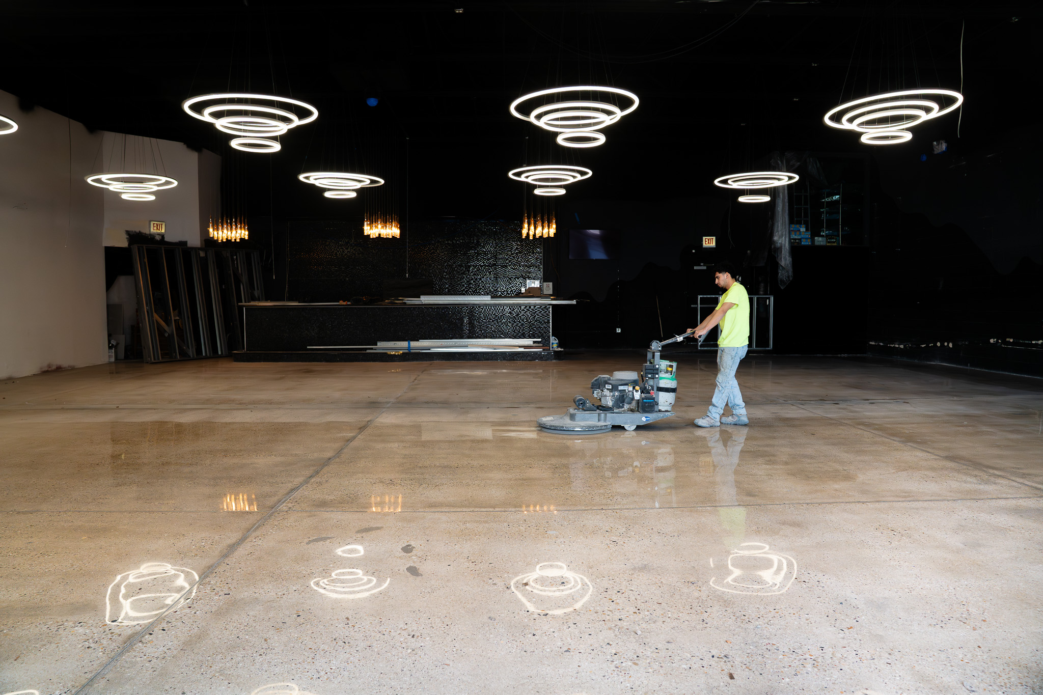 Retail flooring