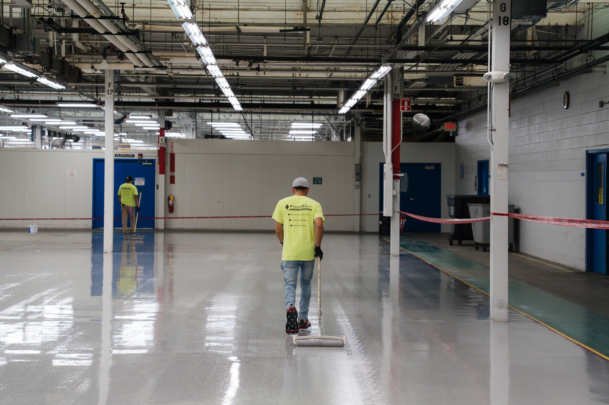 Concrete coating on idustrial floors