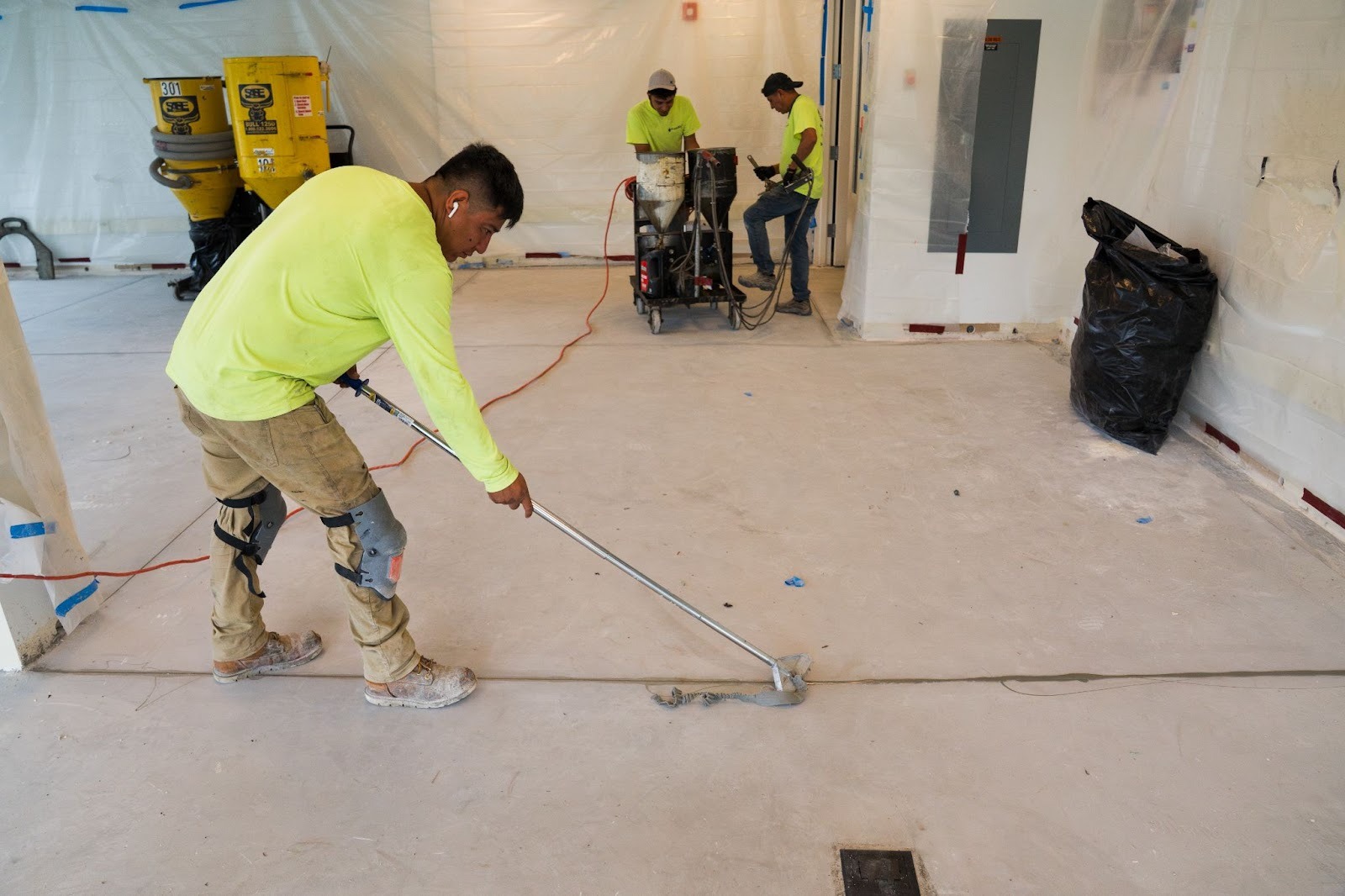 Removing excess joint filler